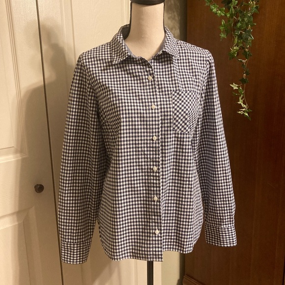 Tommy Hilfiger Tops - Tommy Hilfiger Navy/white check blouse size Medium